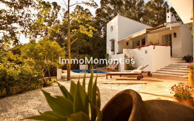 Revente - Villa - Estepona  - Estepona Centro