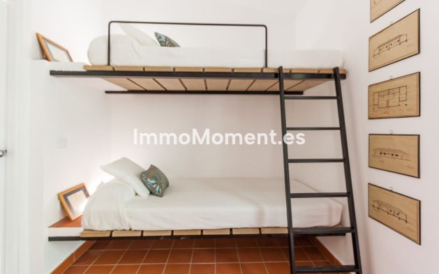 Revente - Villa - Estepona  - Estepona Centro