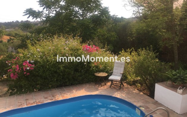 Revente - Villa - Estepona  - Estepona Centro