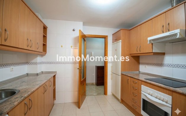 Resale - Apartment - Fuengirola - Fuengirola Centro