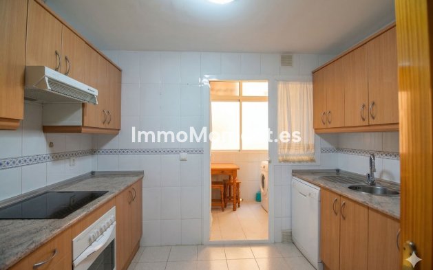 Resale - Apartment - Fuengirola - Fuengirola Centro