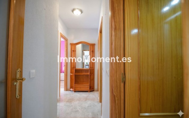Resale - Apartment - Fuengirola - Fuengirola Centro
