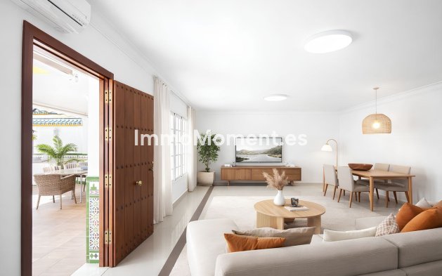 Resale - Villa - Fuengirola - Fuengirola Centro