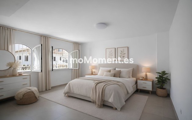 Resale - Villa - Fuengirola - Fuengirola Centro