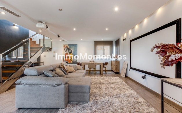 Resale - Apartment - Elche - Elche Centro