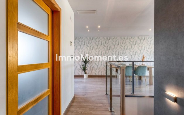 Resale - Apartment - Elche - Elche Centro
