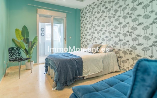 Revente - Appartement - Estepona  - Estepona Centro