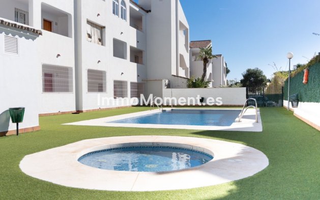 Revente - Appartement - Estepona  - Estepona Centro