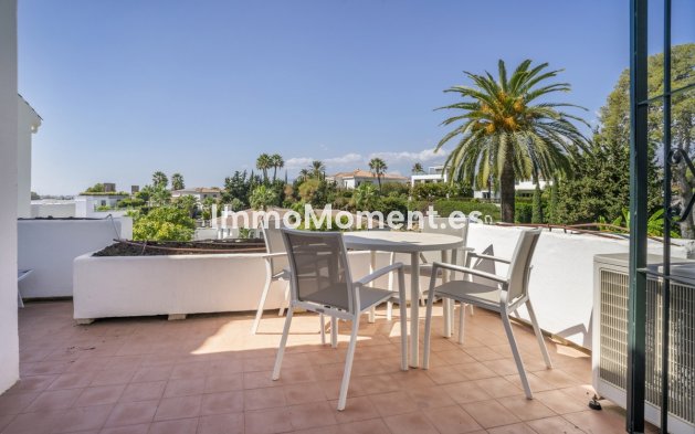 Wiederverkauf - Wohnung - Marbella - Nueva Andalucía