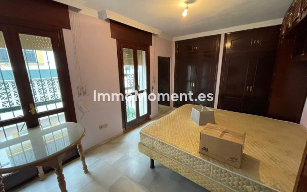 Revente - Maison mitoyenne - Estepona  - Estepona Centro