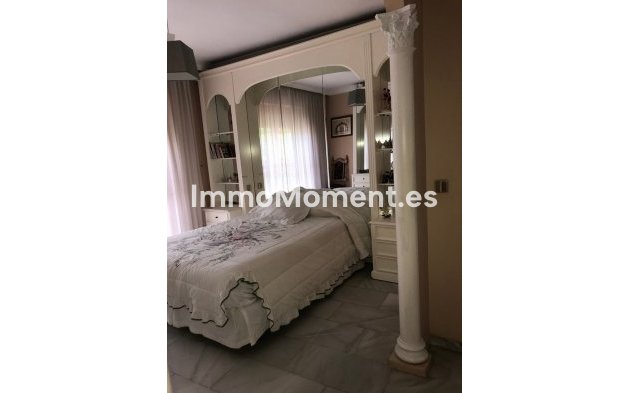 Revente - Maison mitoyenne - Estepona  - Estepona Centro