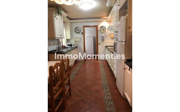 Revente - Maison mitoyenne - Estepona  - Estepona Centro