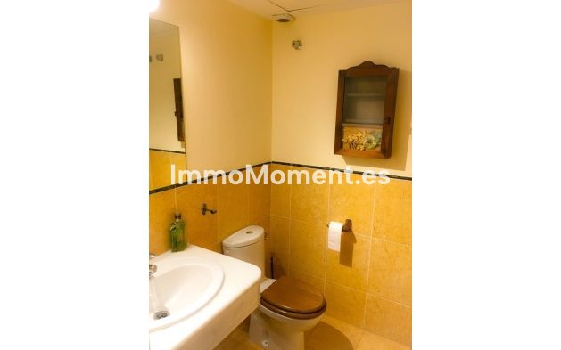 Reventa - Villa - Estepona  - Estepona Centro