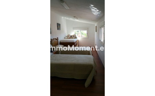 Reventa - Villa - Estepona  - Estepona Centro