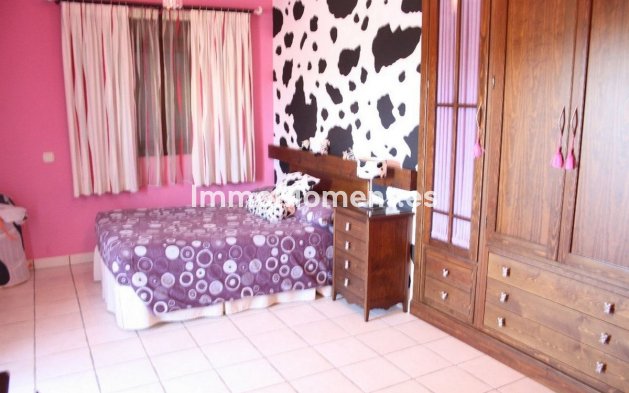 Wiederverkauf - Landhaus - Estepona  - Estepona Centro