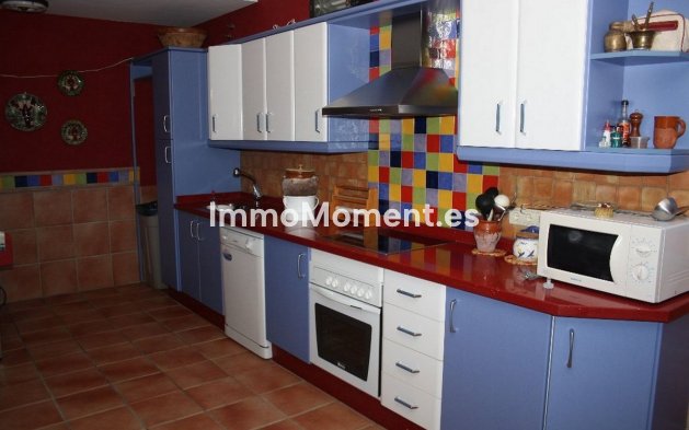 Wiederverkauf - Landhaus - Estepona  - Estepona Centro