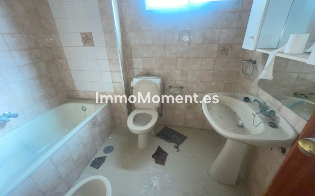 Wiederverkauf - Wohnung - Estepona  - Estepona Centro