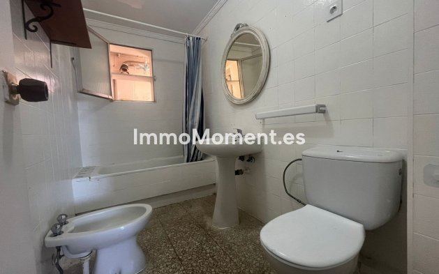 Reventa - Apartamento - Estepona  - Estepona Centro