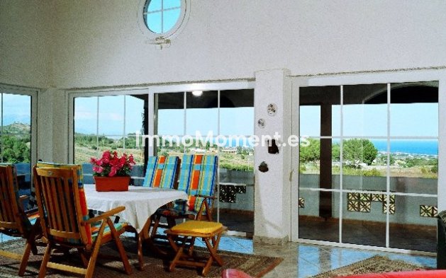 Revente - Villa - Estepona  - Estepona Centro