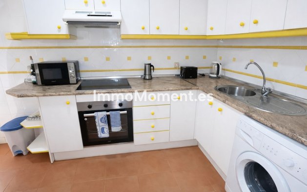 Wiederverkauf - Wohnung - Estepona  - Estepona Centro