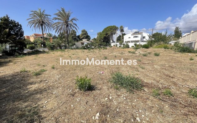 Bestaande woning - Grond - Estepona  - Estepona Centro