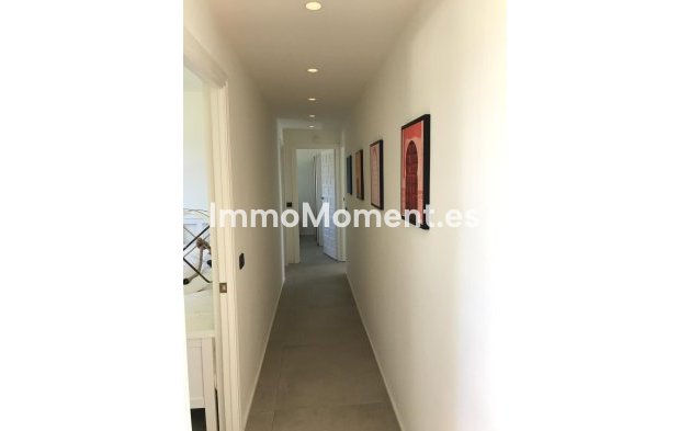 Wiederverkauf - Villa - Mijas - Sierrezuela