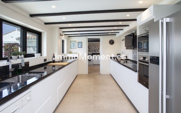 Wiederverkauf - Villa - Mijas - Sierrezuela