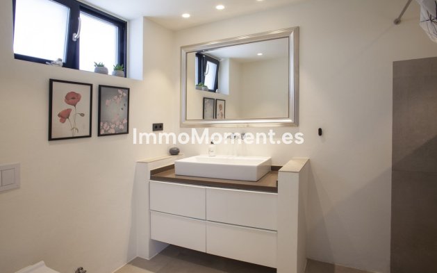 Wiederverkauf - Villa - Mijas - Sierrezuela