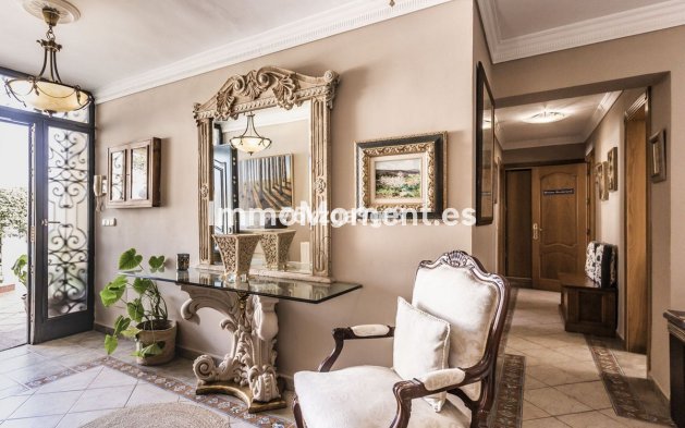 Wiederverkauf - Villa - Benalmadena - Benalmadena Costa