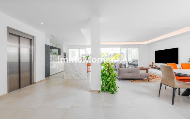 Wiederverkauf - Wohnung - Benalmadena - Benalmadena Costa