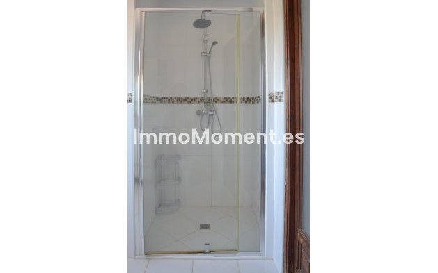 Revente - Villa - Pedreguer - Pedreguer Centro