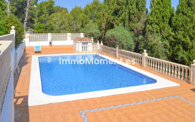 Revente - Villa - Pedreguer - Pedreguer Centro