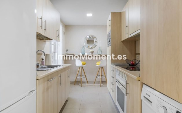 Resale - Apartment - Benalmadena - Torrequebrada