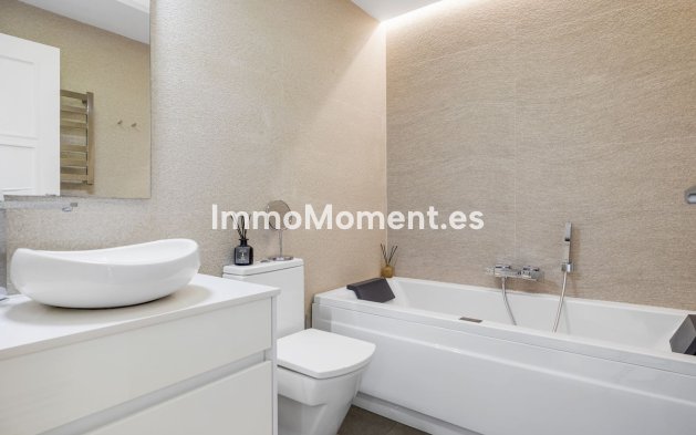 Resale - Apartment - Benalmadena - Torrequebrada
