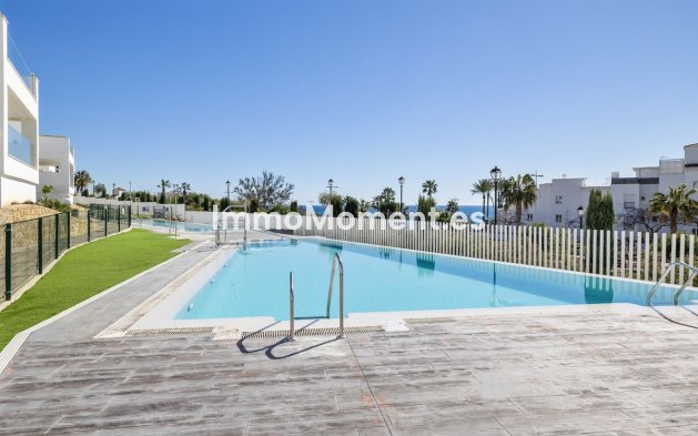 Resale - Apartment - Benalmadena - Torrequebrada