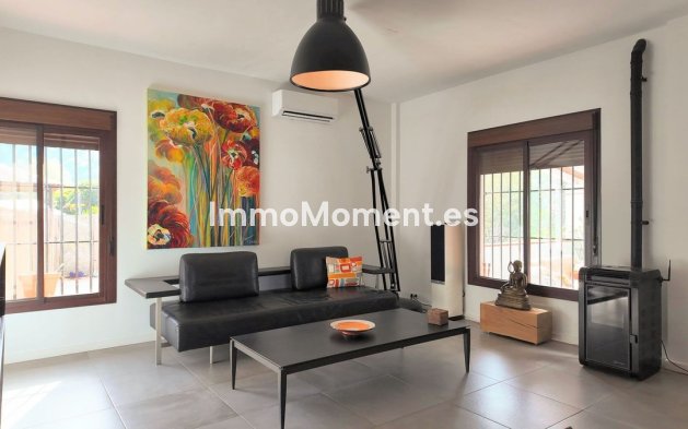 Wiederverkauf - Villa -   Inländisch - Alora