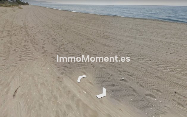 Reventa - Terreno - Marbella - Guadalmina Baja