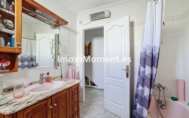 Wiederverkauf - Villa - Estepona  - Estepona Centro