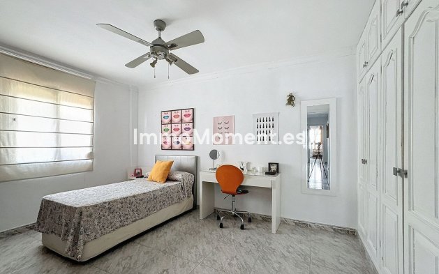 Wiederverkauf - Villa - Estepona  - Estepona Centro