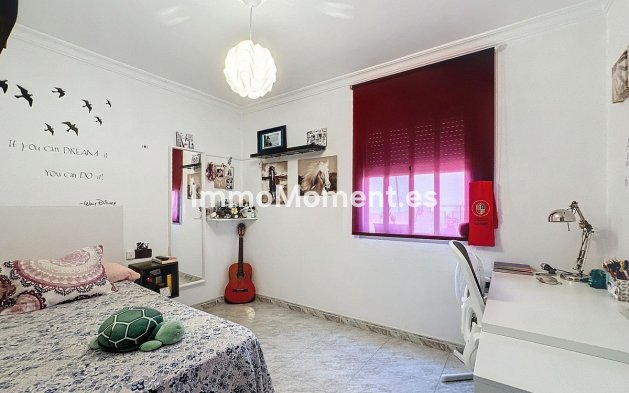 Wiederverkauf - Villa - Estepona  - Estepona Centro