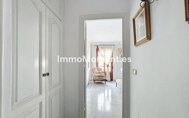 Wiederverkauf - Villa - Estepona  - Estepona Centro