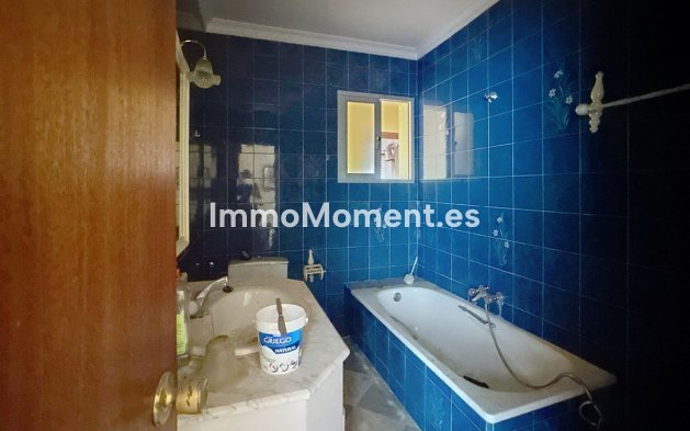 Revente - Maison mitoyenne - Estepona  - Estepona Centro