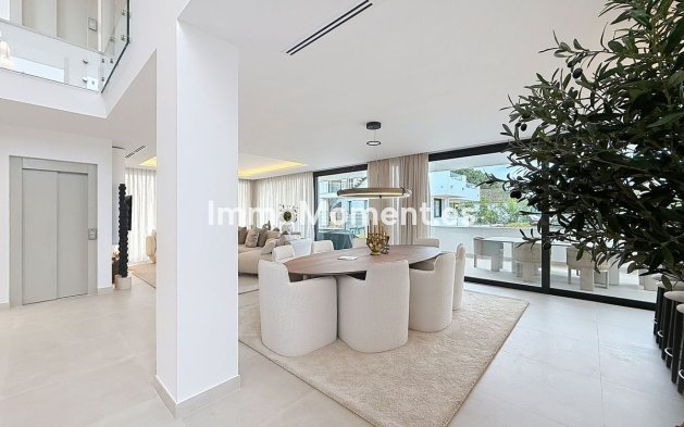 Revente - Villa - Marbella - Nagüeles