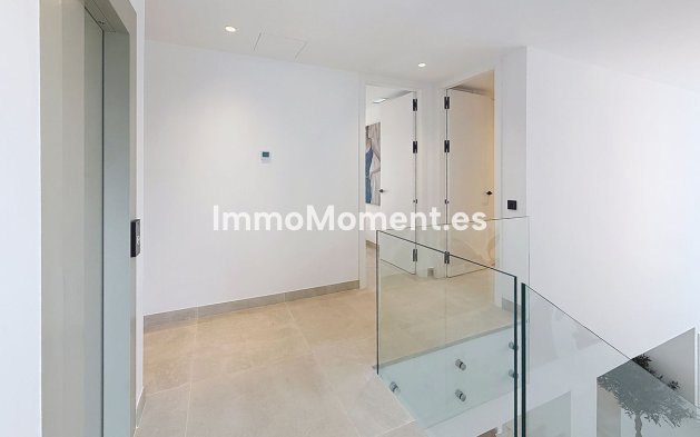 Revente - Villa - Marbella - Nagüeles