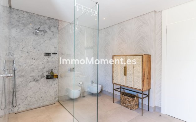 Revente - Villa - Marbella - Cabopino