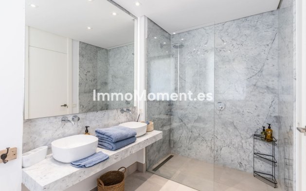 Revente - Villa - Marbella - Cabopino