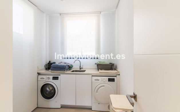 Revente - Villa - Marbella - Cabopino