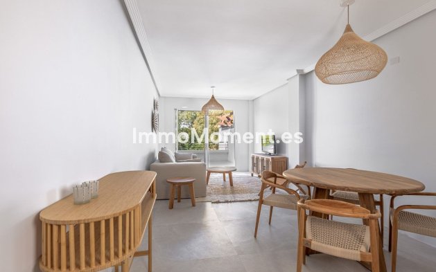 Resale - Apartment - Benahavís - Benahavís Centro