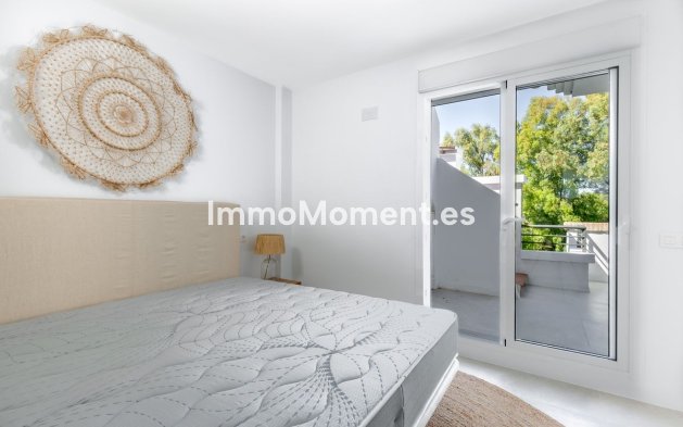 Resale - Apartment - Benahavís - Benahavís Centro