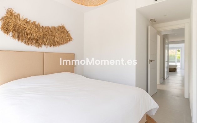 Resale - Apartment - Benahavís - Benahavís Centro